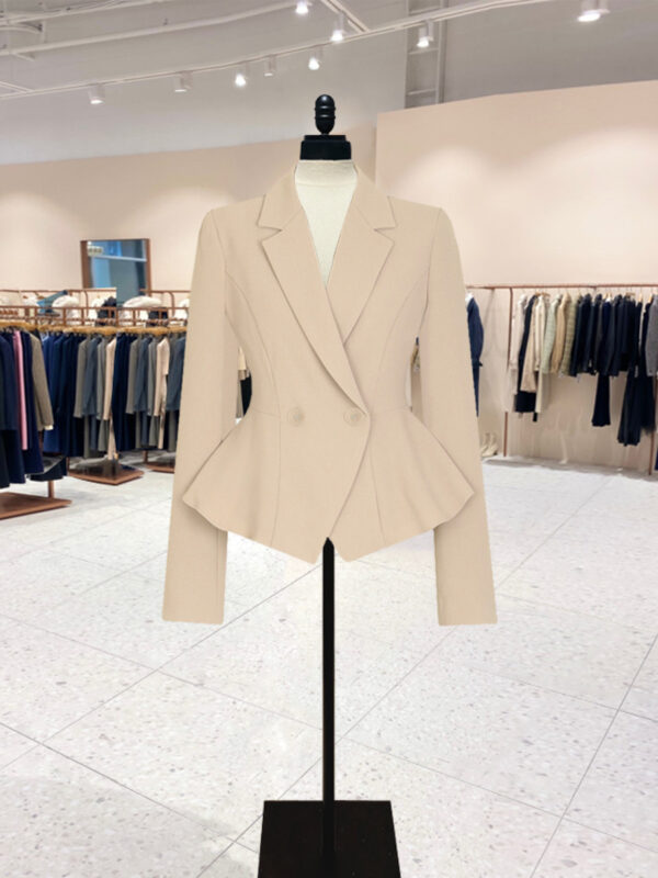 Stylish and versatile women's long sleeve suit jacket - Image 4