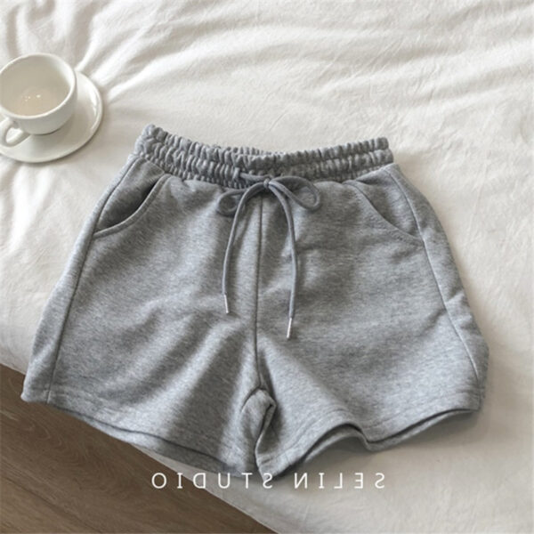 Women's Casual Sports Shorts Outerwear Elastic Waist Versatile - Image 3